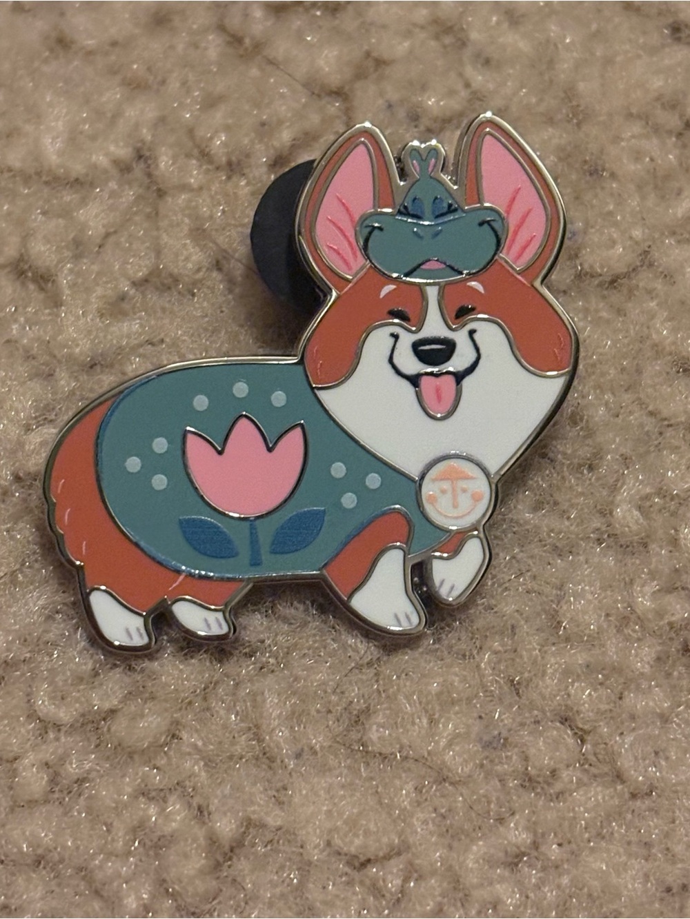 Disney Cats Dogs Halloween Small World Hippo Corgi Mystery Pin 2026 LR